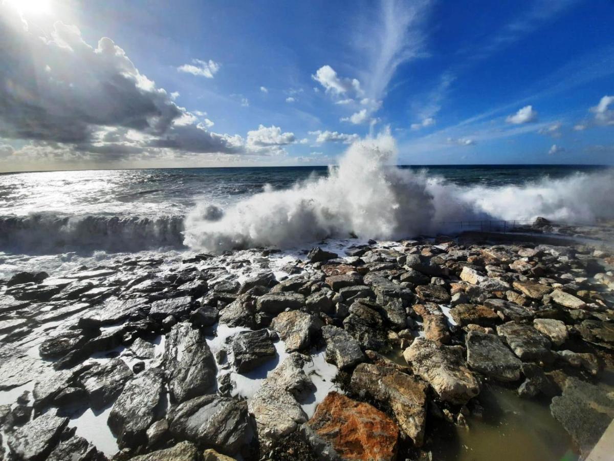 Albergo La Lampara Deiva Marina Bagian luar foto