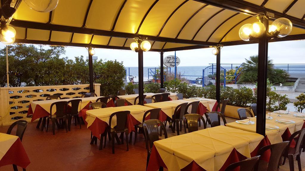 Albergo La Lampara Deiva Marina Bagian luar foto
